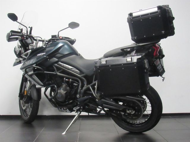 triumph - tiger-800-xca