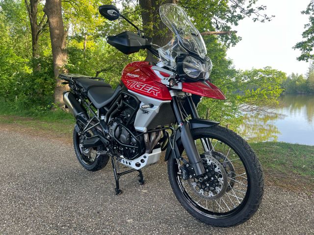 triumph - tiger-800-xca
