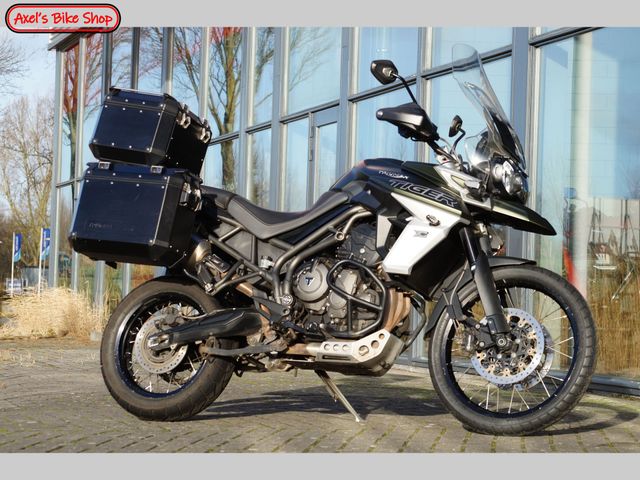 triumph - tiger-800-xcx