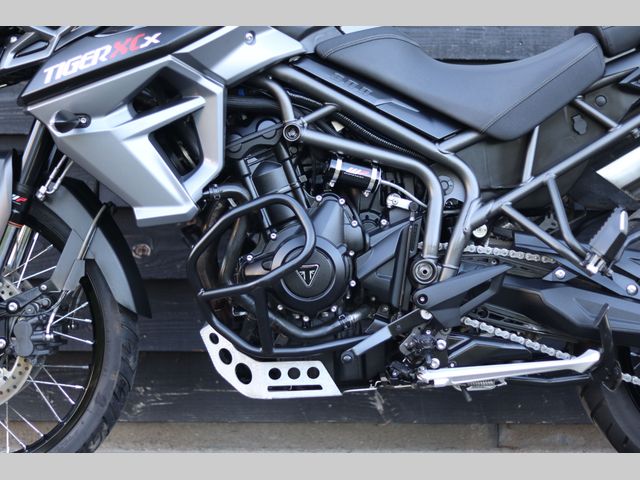 triumph - tiger-800-xcx