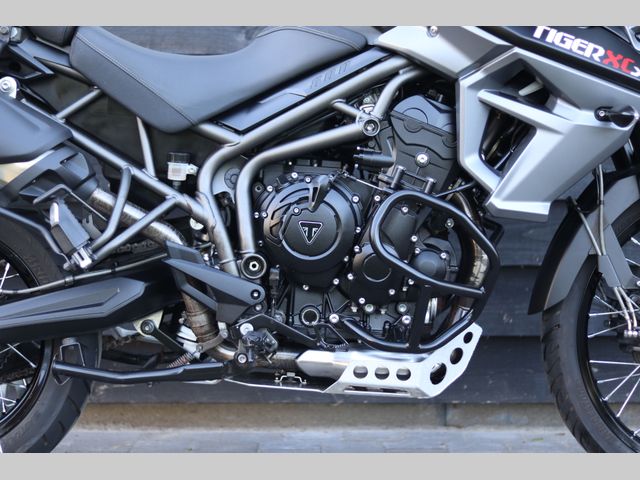 triumph - tiger-800-xcx
