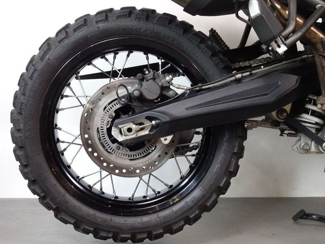 triumph - tiger-800-xcx