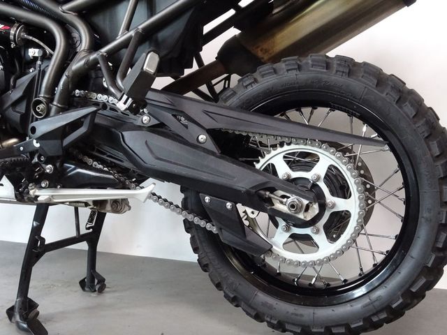 triumph - tiger-800-xcx