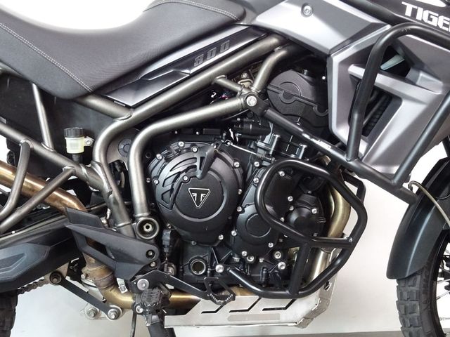 triumph - tiger-800-xcx