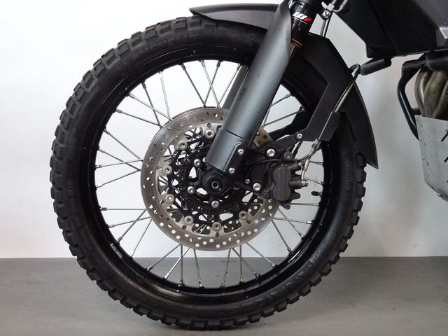 triumph - tiger-800-xcx