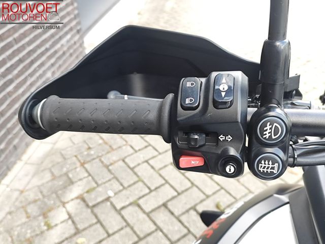 triumph - tiger-800-xcx
