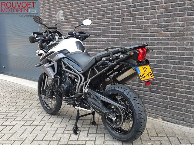triumph - tiger-800-xcx