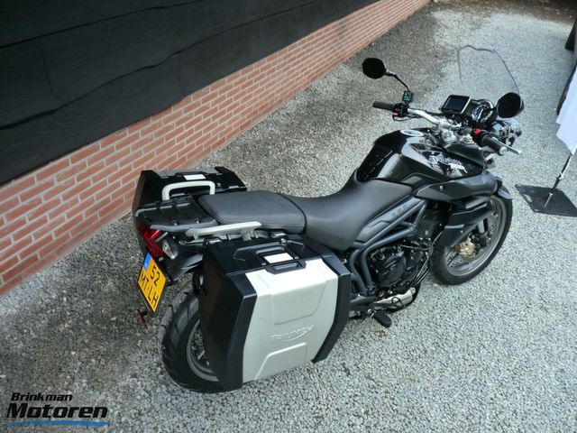 triumph - tiger-800-xr