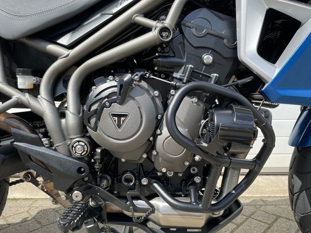 triumph - tiger-800-xrt