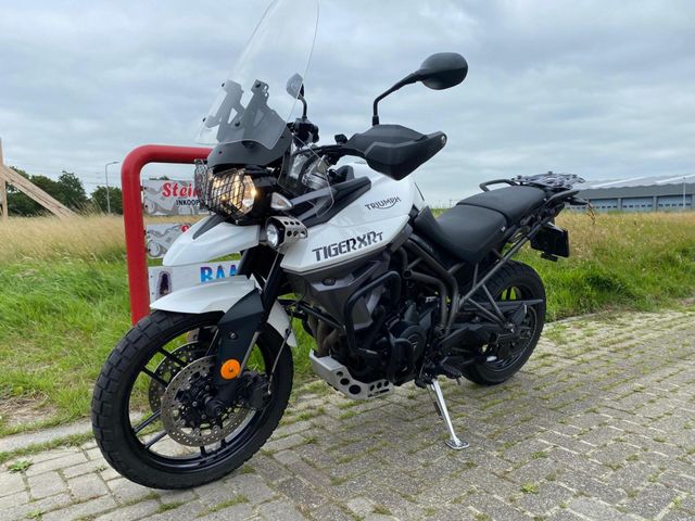 triumph - tiger-800-xrt