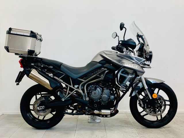 triumph - tiger-800-xrt