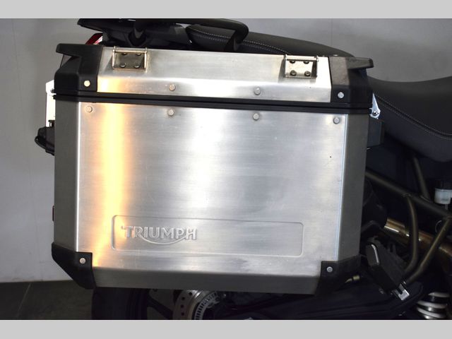 triumph - tiger-800-xrt