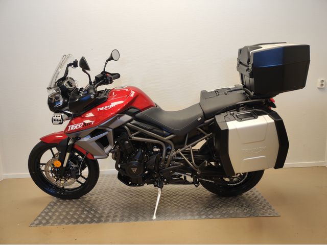 triumph - tiger-800-xrt