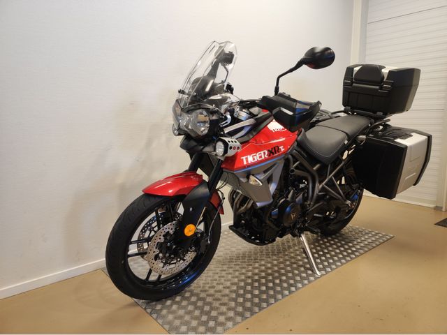 triumph - tiger-800-xrt
