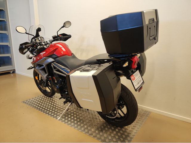 triumph - tiger-800-xrt