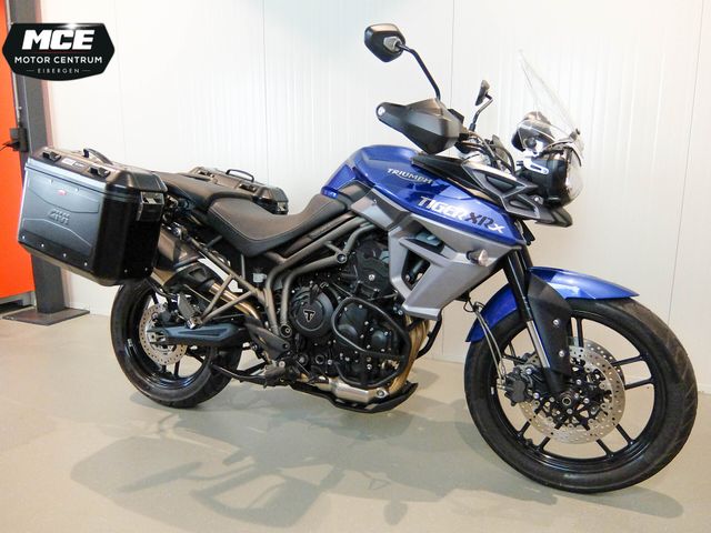 triumph - tiger-800-xrx