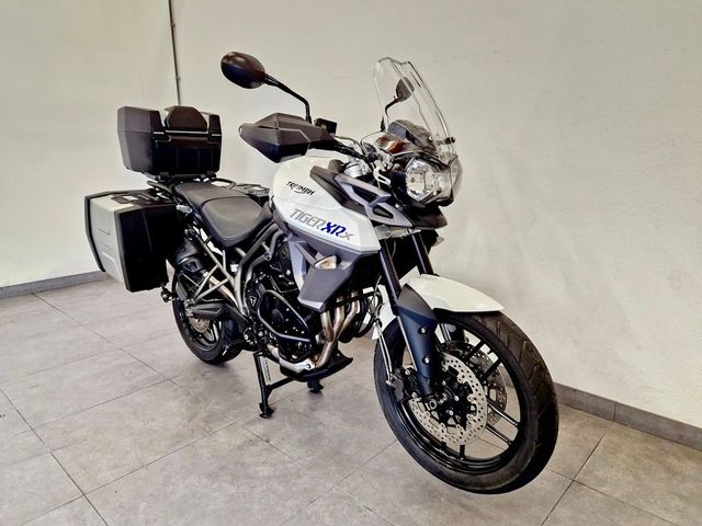 triumph - tiger-800-xrx