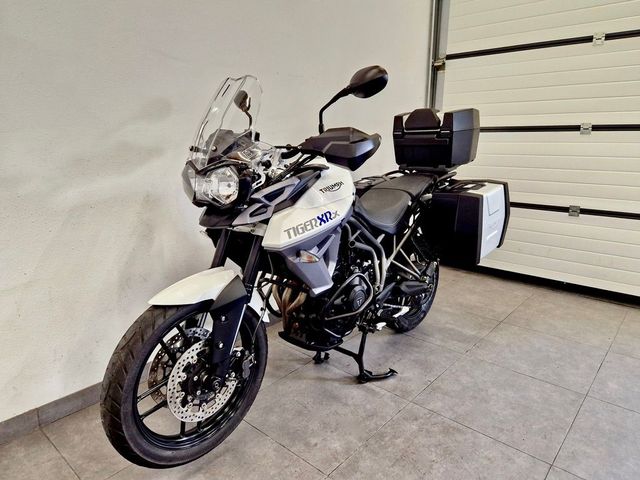 triumph - tiger-800-xrx