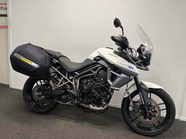 triumph - tiger-800-xrx