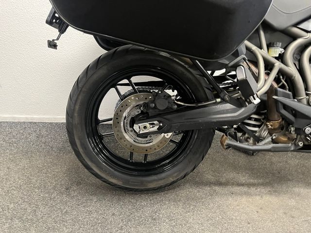 triumph - tiger-800-xrx
