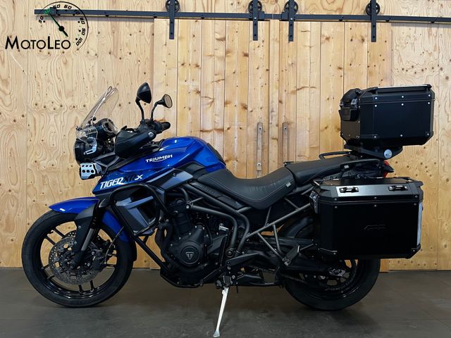 triumph - tiger-800-xrx