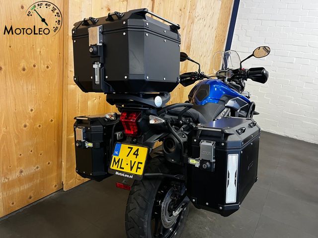 triumph - tiger-800-xrx