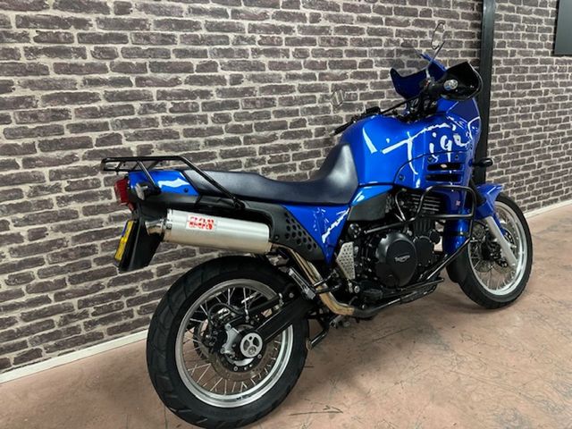 triumph - tiger-900