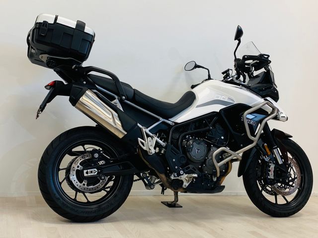 triumph - tiger-900-gt