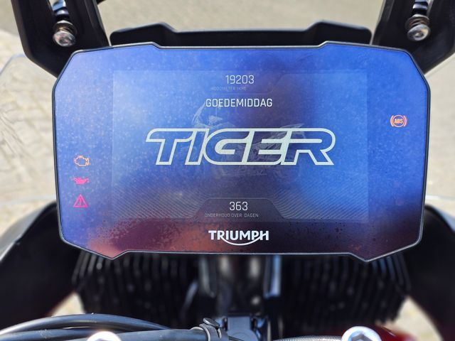 triumph - tiger-900-gt-pro