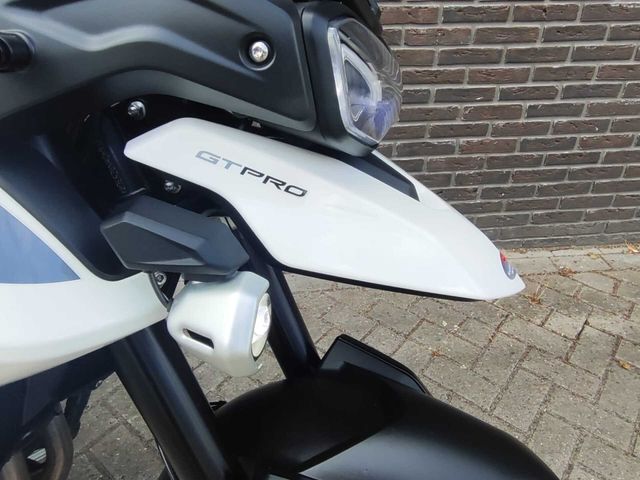 triumph - tiger-900-gt-pro