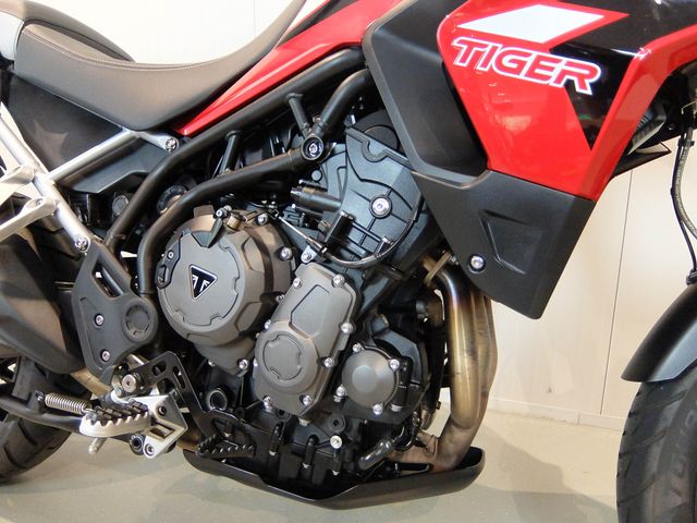 triumph - tiger-900-gt-pro