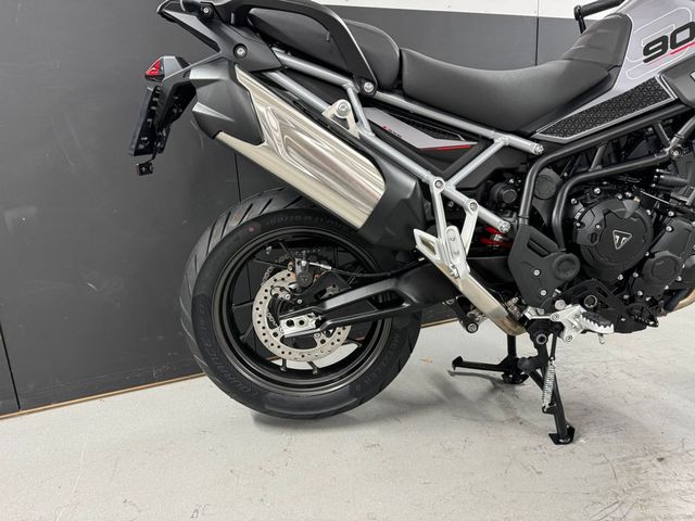 triumph - tiger-900-gt-pro