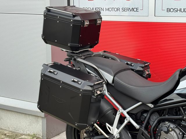 triumph - tiger-900-gt-pro