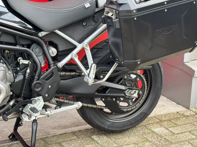 triumph - tiger-900-gt-pro