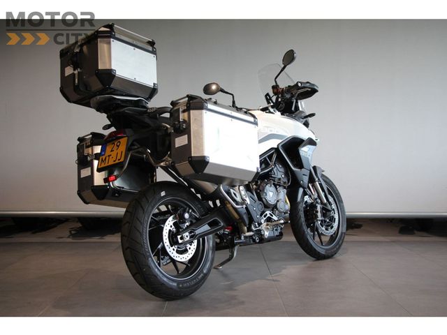 triumph - tiger-900-gt-pro