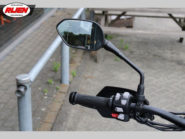 triumph - tiger-900-gt-pro