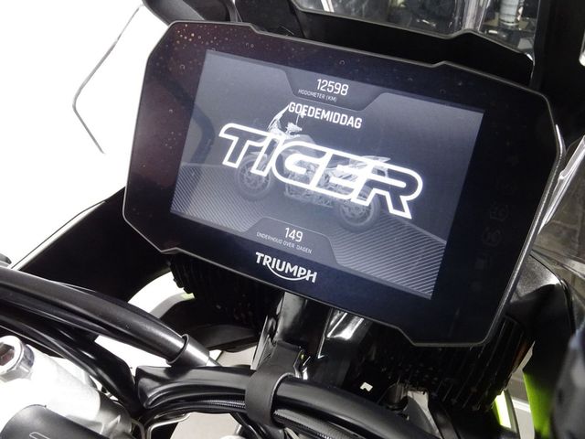 triumph - tiger-900-rally-aragon-edition