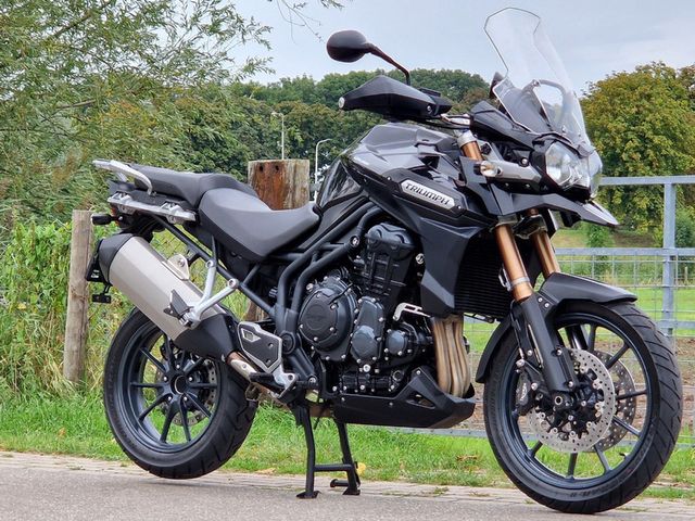 triumph - tiger-explorer