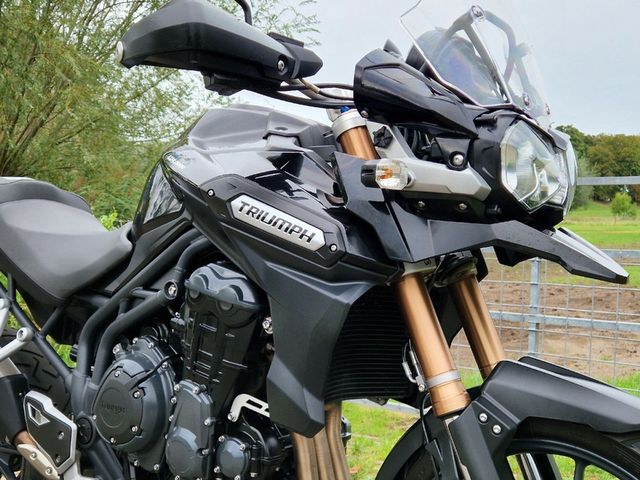 triumph - tiger-explorer