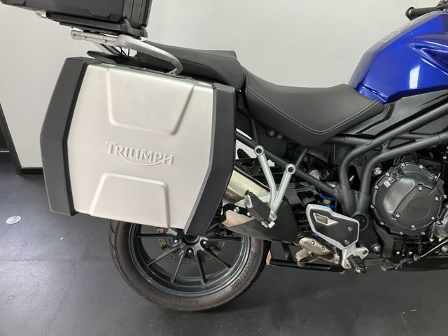 triumph - tiger-explorer