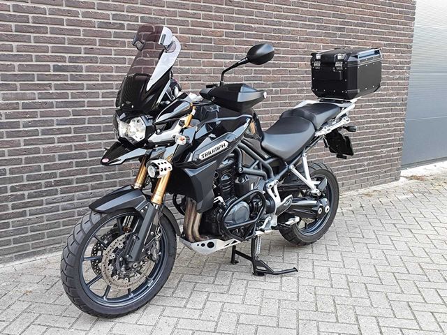 triumph - tiger-explorer