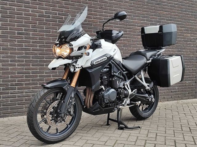 triumph - tiger-explorer