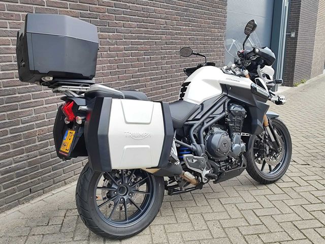 triumph - tiger-explorer