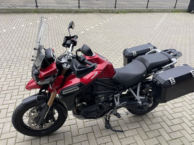 triumph - tiger-explorer