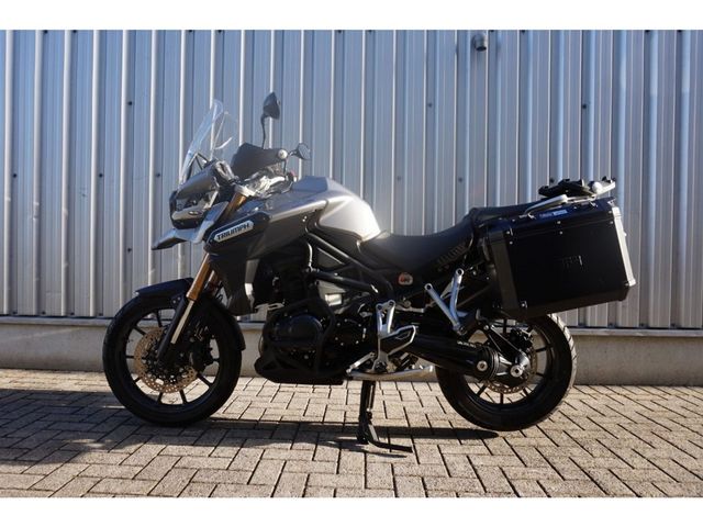 triumph - tiger-explorer