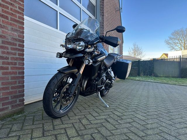 triumph - tiger-explorer