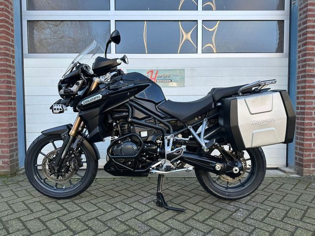 triumph - tiger-explorer