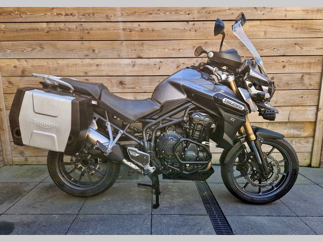 triumph - tiger-explorer