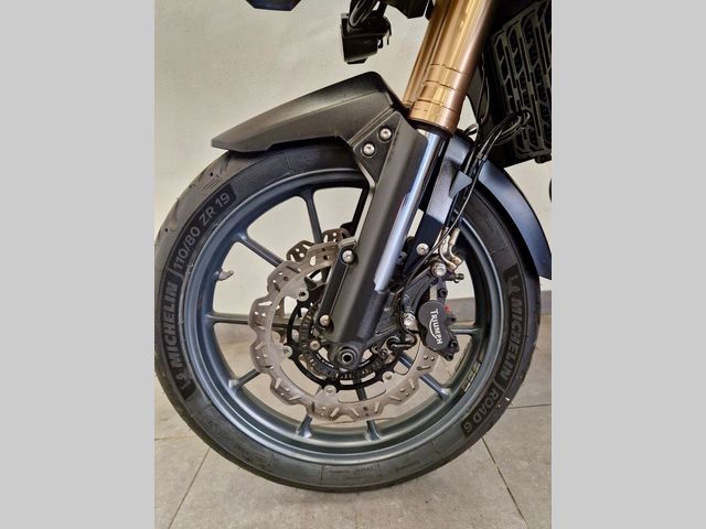triumph - tiger-explorer
