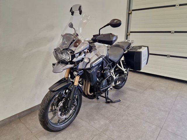triumph - tiger-explorer